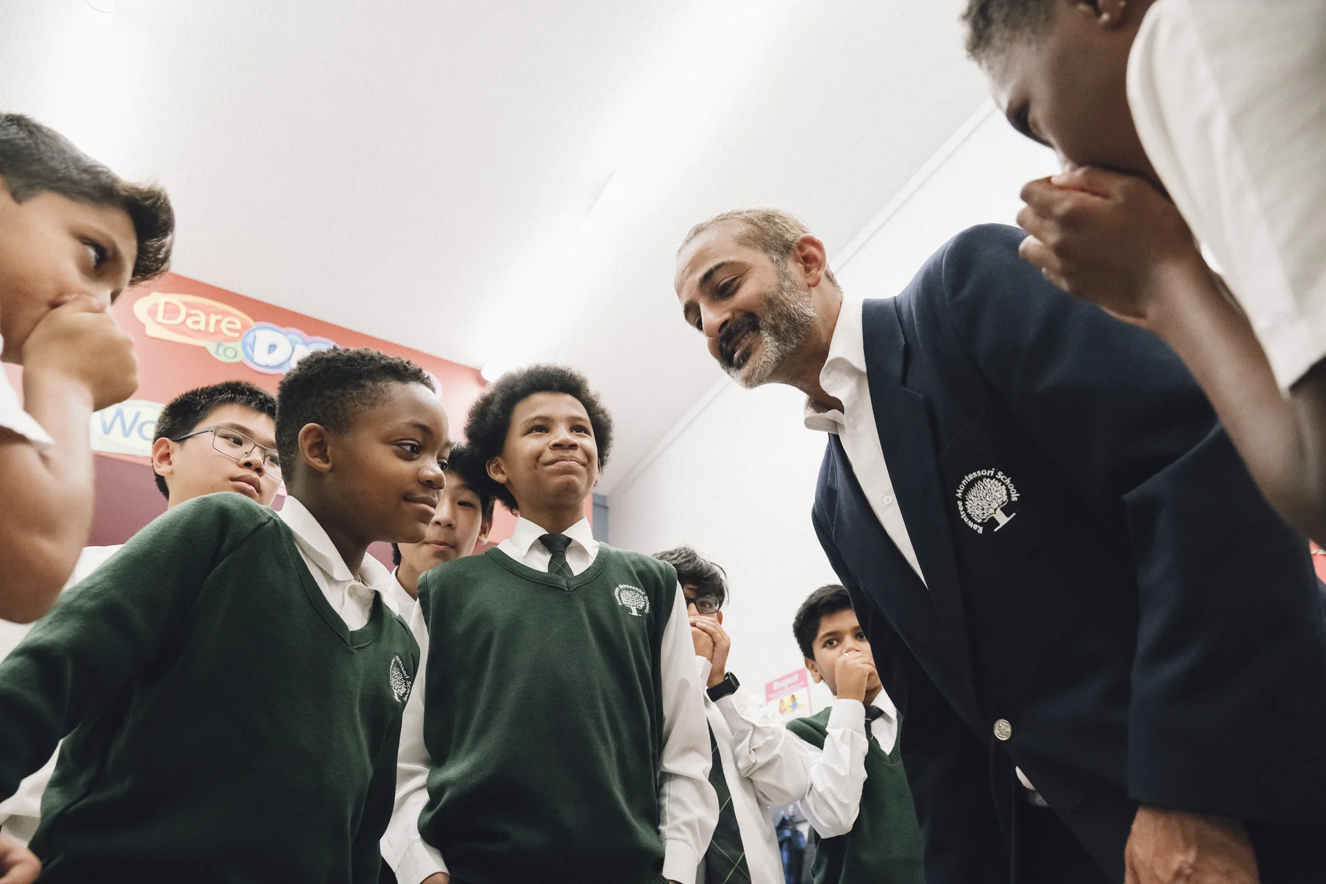 Les enseignants endossent le rôle de copilotes.
